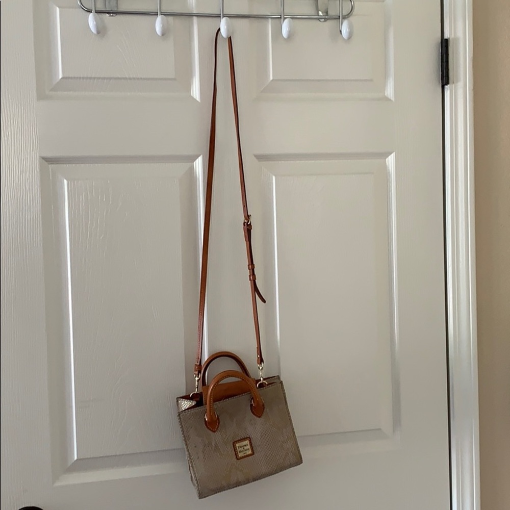 Dooney &Burke excellent condition